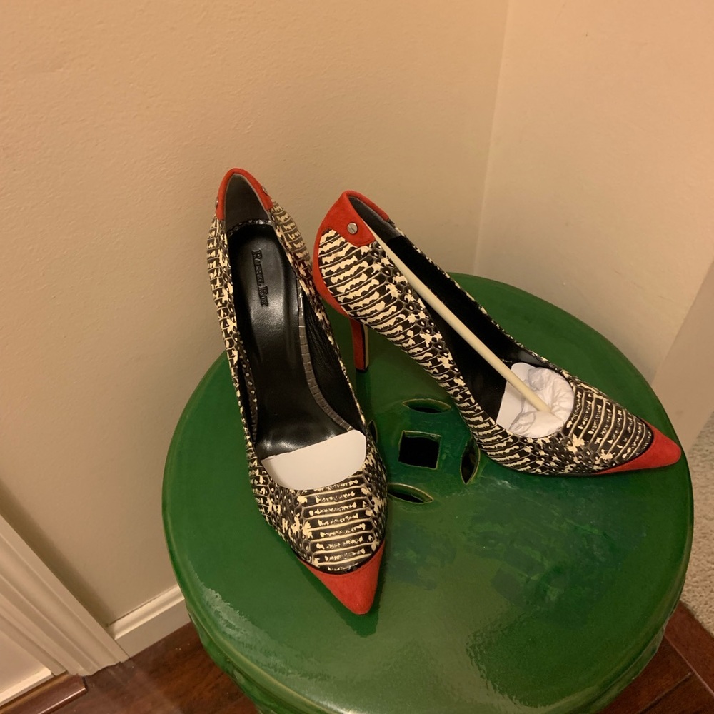 Rachel Roy beautiful Black, White & Red Shoe